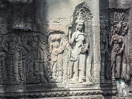Bild "AngkorVat_Devata_01.jpg"