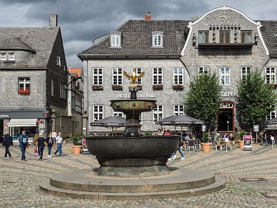 Bild "Goslar_Marktbrunnen3_01.jpg"