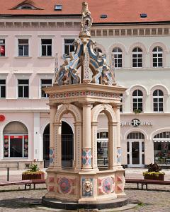 Bild "Oschatz_Marktbrunnen1_02.jpg"