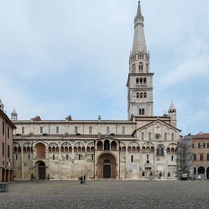 Bild "Modena_Turm1_01.jpg"